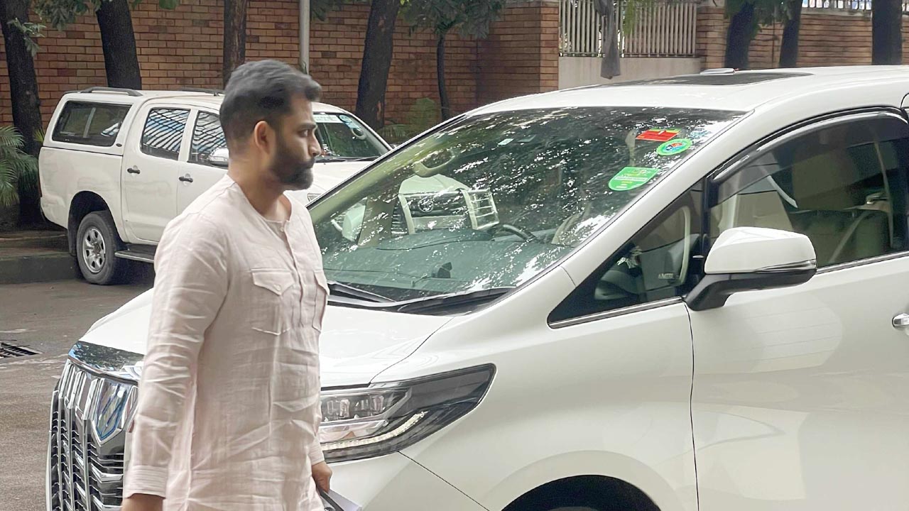 হঠাৎ বিসিবিতে তামিম, নির্বাচন থেকে সরে দাঁড়াচ্ছেন!