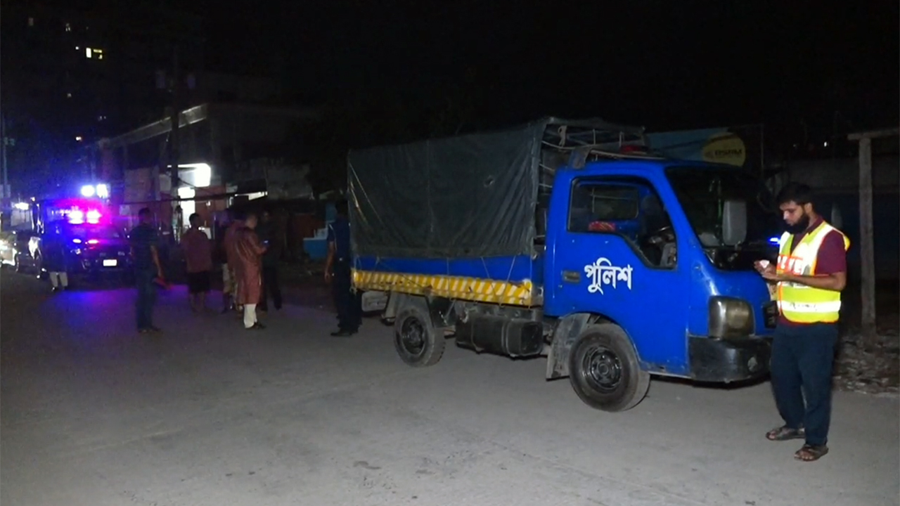 টাঙ্গাইলে ব্যবসায়ীকে কুপিয়ে স্বর্ণালংকার ও নগদ টাকা ছিনতাই