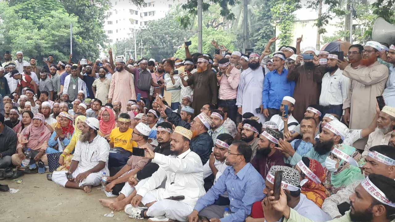 এমপিওভুক্ত শিক্ষকদের ‘মার্চ টু সচিবালয়’ বিকেল ৪টায়