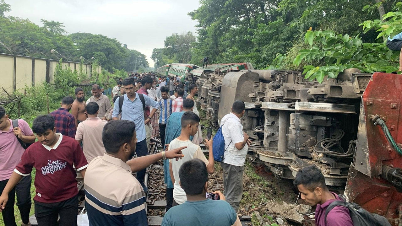 সিলেটের সঙ্গে সারা দেশের ট্রেন যোগাযোগ স্বাভাবিক