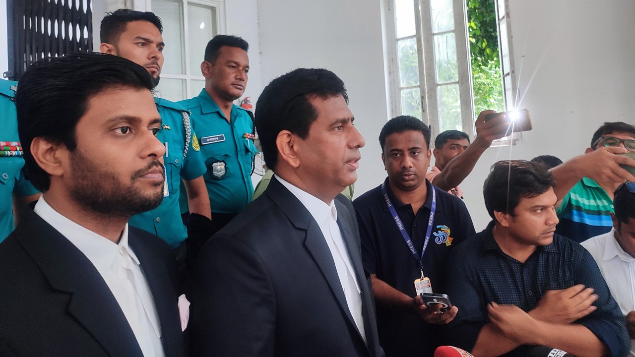 রাষ্ট্রকে সঠিক ট্র্যাকে তুলতে ট্রাইব্যুনালের আইন সংশোধন : চিফ প্রসিকিউটর