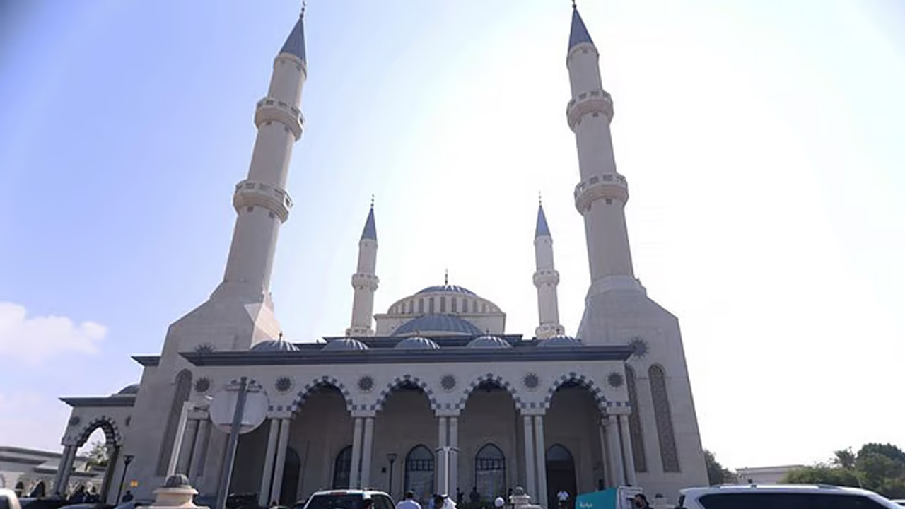 আমিরাতে প্রত্যেক মসজিদে সালাতুল ইসতিসকা পড়ার নির্দেশ
