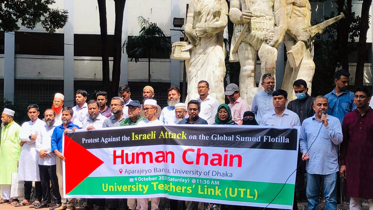 গাজাকে মৃত্যু উপত্যকায় পরিণত করেছে ইসরায়েল