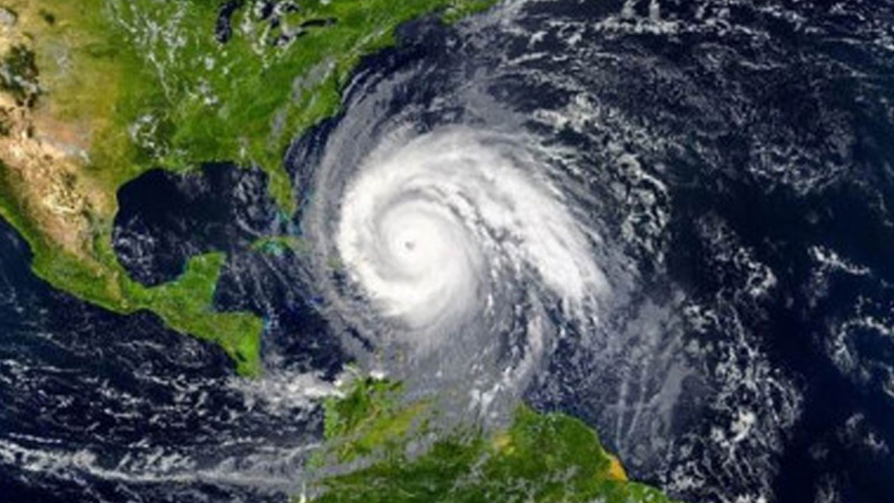 গভীর নিম্নচাপ রূপ নিলো ঘূর্ণিঝড়ে, ২ নম্বর দূরবর্তী হুঁশিয়ারি সংকেত