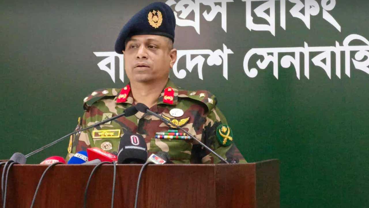 মব করে ‘মুক্তিযোদ্ধা ও মুক্তিযুদ্ধকে’ খাটো করার সুযোগ নেই : সেনাসদর