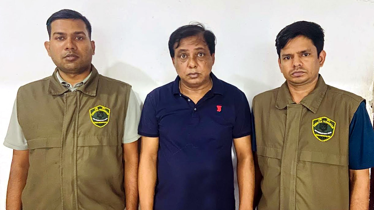 সাবেক এমপি তোফায়েল আহমেদের ভাতিজা স্বপন গ্রেপ্তার