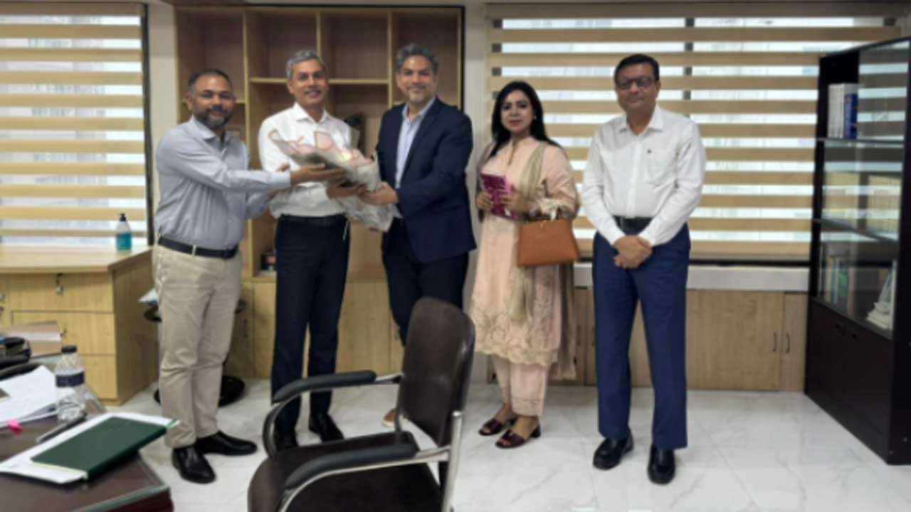 কাস্টমস বন্ড প্রক্রিয়া সহজ করার আহ্বান বিজিএমইএ’র