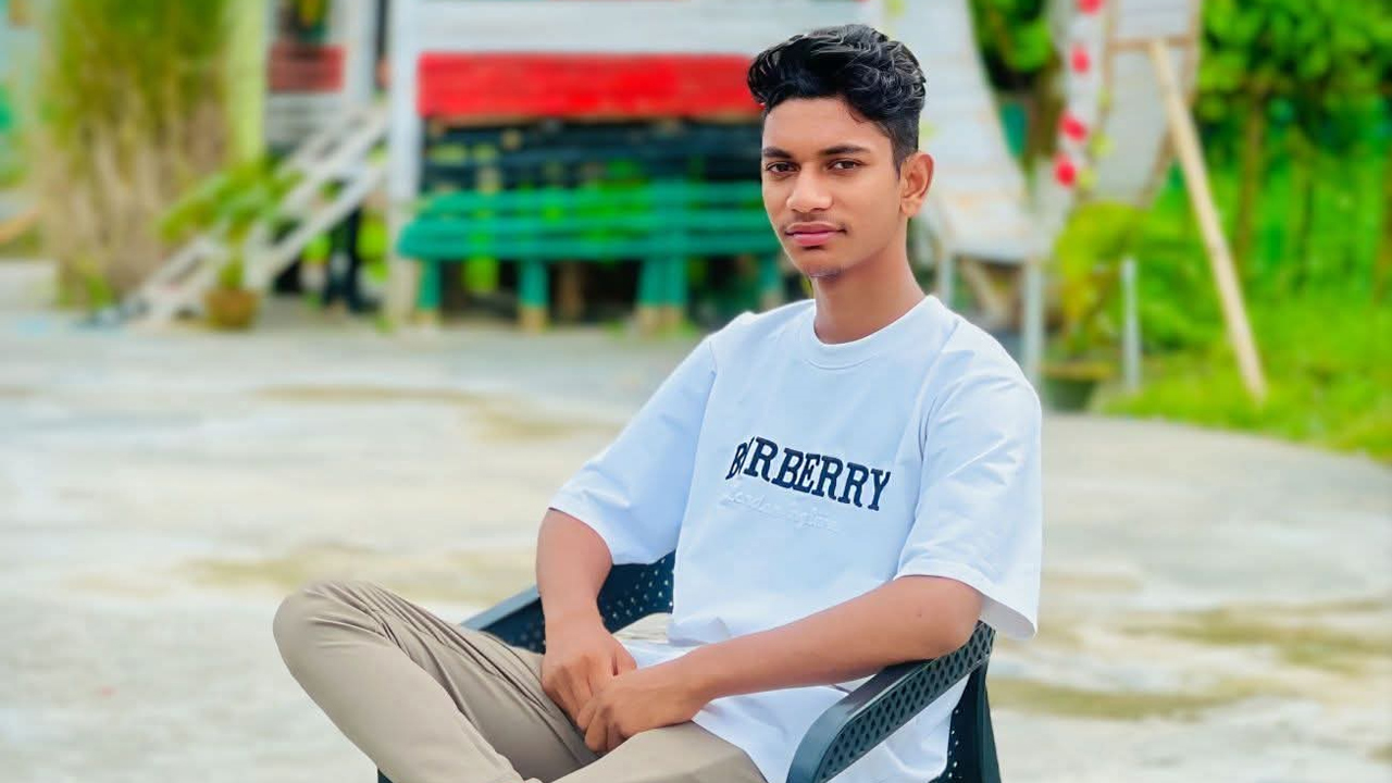 বোনের ওষুধ কিনতে বেরিয়ে নিথর হয়ে বাড়ি ফিরলেন ভাই