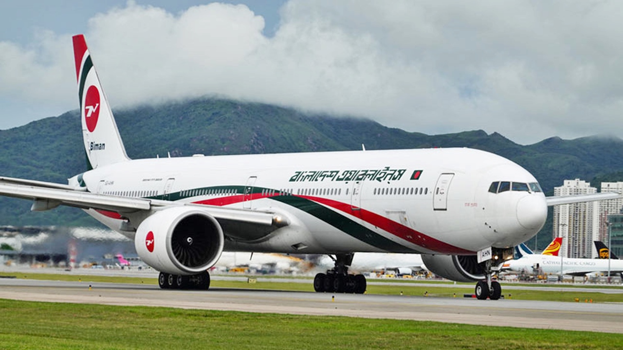 নেপাল রুটে ফ্লাইট সংক্রান্ত তথ্যের জন্য যেসব নম্বরে যোগাযোগ করবেন