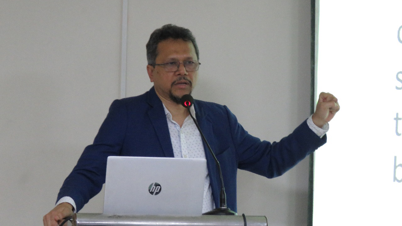 স্কুল থেকেই সিপিআর শেখা বাধ্যতামূলক করার দাবি