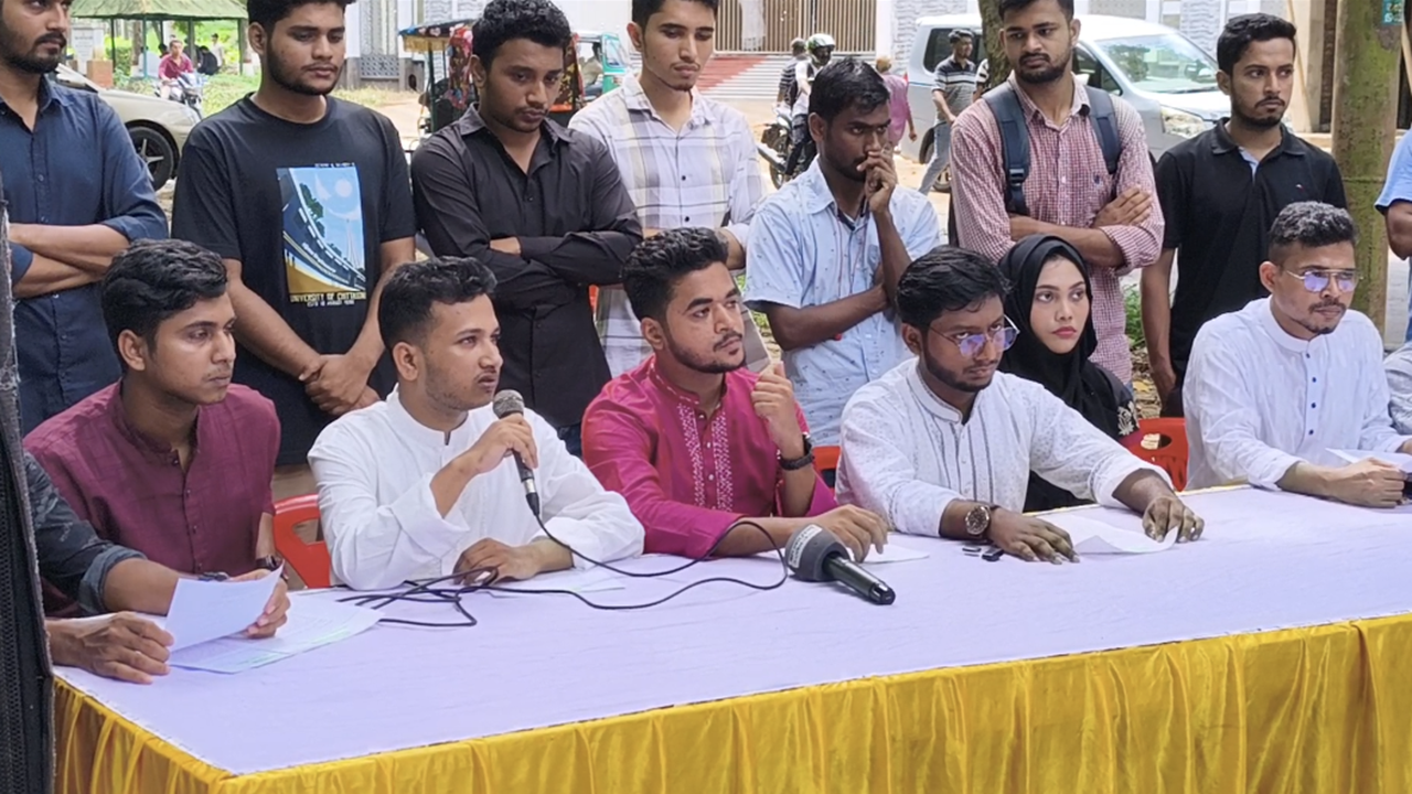 চাকসুতে সার্বজনীন ছাত্র ঐক্য পরিষদের আংশিক প্যানেল ঘোষণা