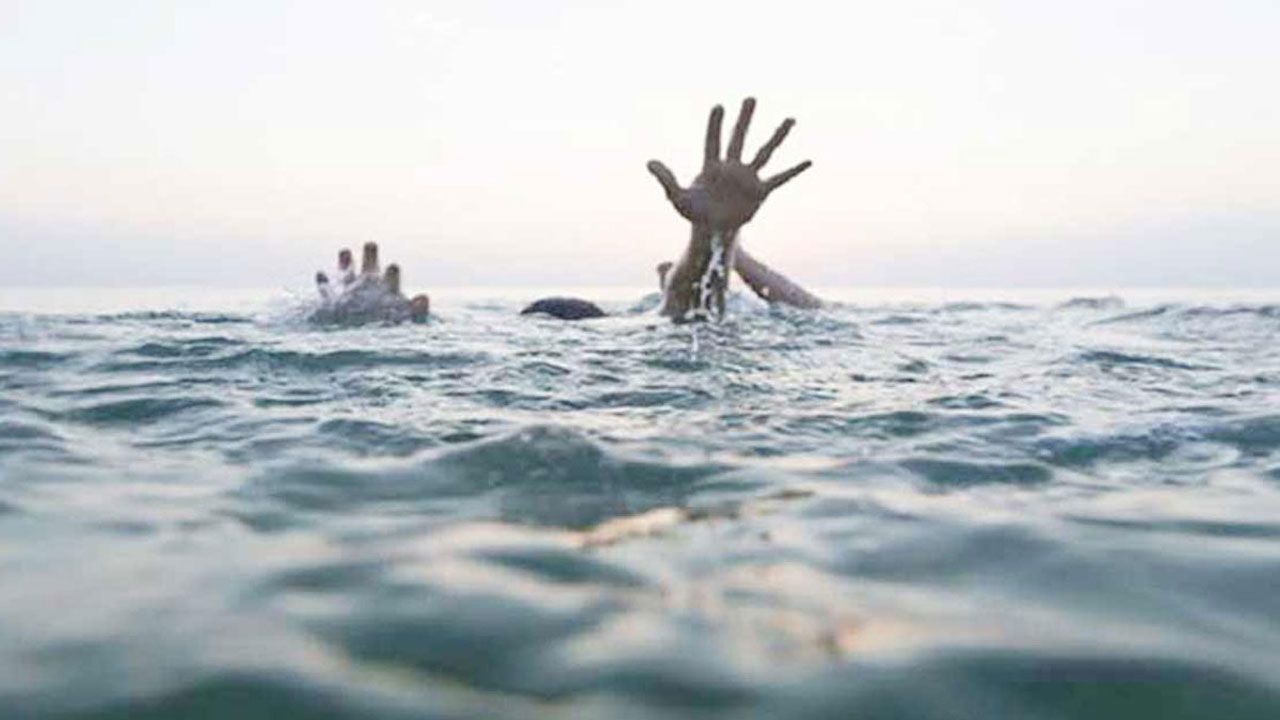 নারায়ণগঞ্জে সাঁতার কাটতে গিয়ে পুকুরে ডুবে শিক্ষার্থীর মৃত্যু