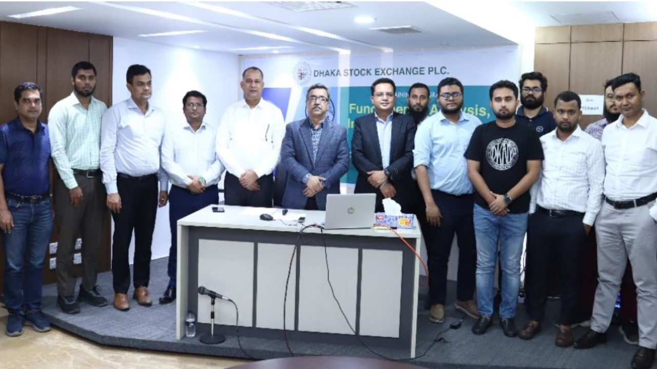 ‘শেয়ারবাজারে বিনিয়োগে ফান্ডামেন্টালের সঙ্গে কৌশল ও টুলস জানতে হবে’