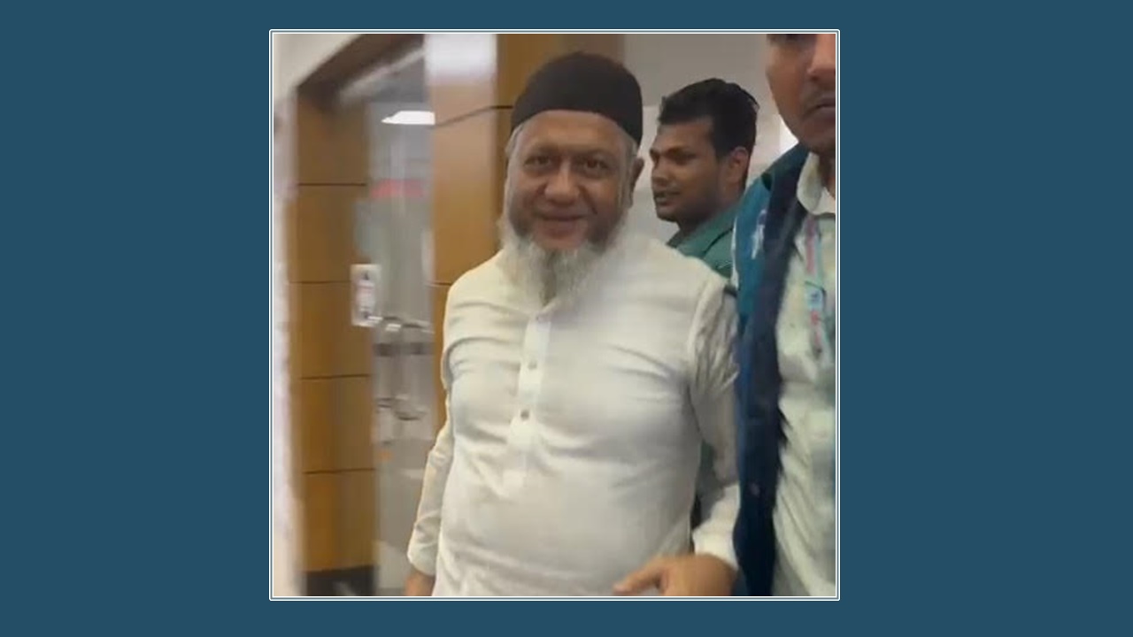 মতিউর ও তার স্ত্রীকে কারাগার থেকে দুদকে এনে জিজ্ঞাসাবাদ