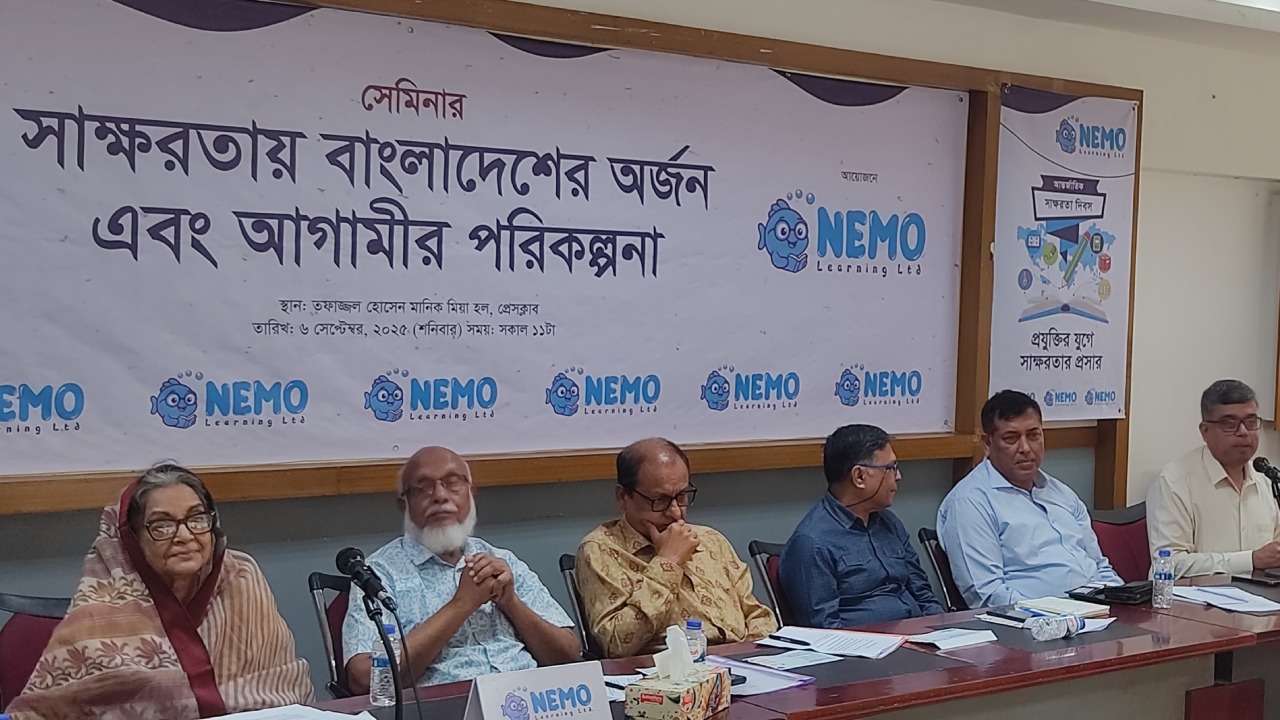 শিক্ষা আনন্দময় না হলে টেকসই হয় না : দেবব্রত চক্রবর্তী