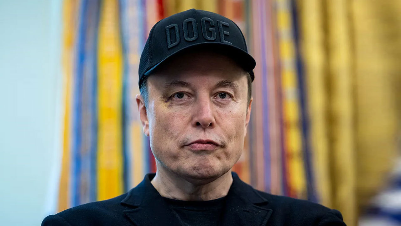 ট্রাম্পের সিদ্ধান্তে ভিসার ফি ১ লাখ ডলার, ক্ষুব্ধ সিলিকন ভ্যালি