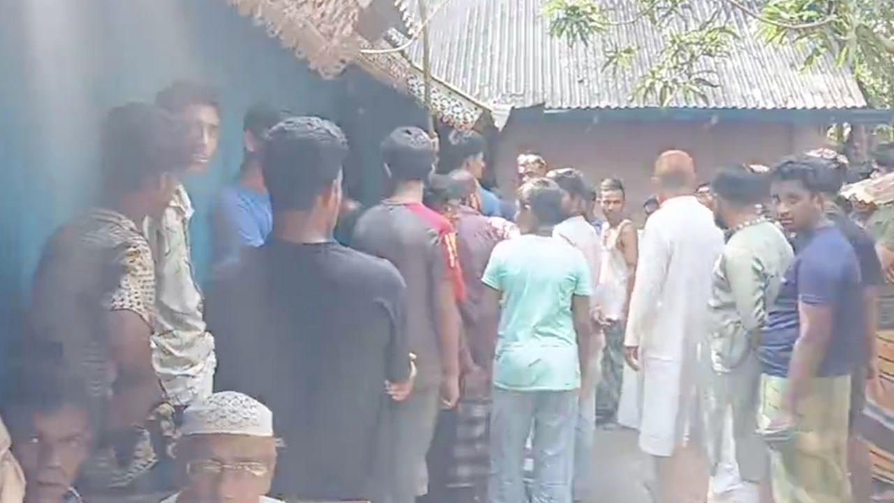 স্ত্রীর বিরুদ্ধে স্বামীকে কুপিয়ে হত্যার অভিযোগ