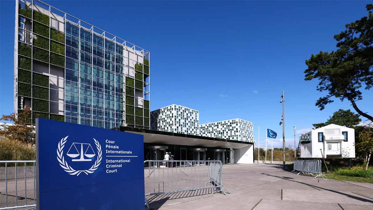 পুরো আন্তর্জাতিক অপরাধ আদালতের ওপর নিষেধাজ্ঞা দিতে যাচ্ছে যুক্তরাষ্ট্র