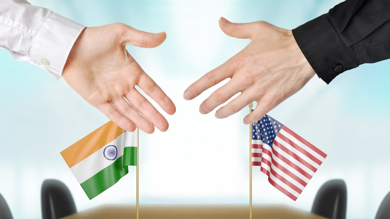 বরফ গলছে যুক্তরাষ্ট্র-ভারত সম্পর্কের, দিল্লিতে বৈঠক