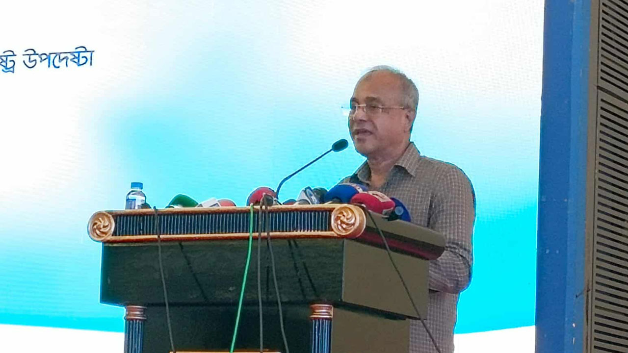 আসন্ন দুর্গা পূজায় অস্থিরতা সৃষ্টির পাঁয়তারা চলছে : স্বরাষ্ট্র উপদেষ্টা