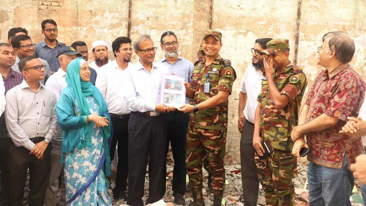 জবির ২ আবাসিক হলের কাজ সেনাবাহিনীকে হস্তান্তর