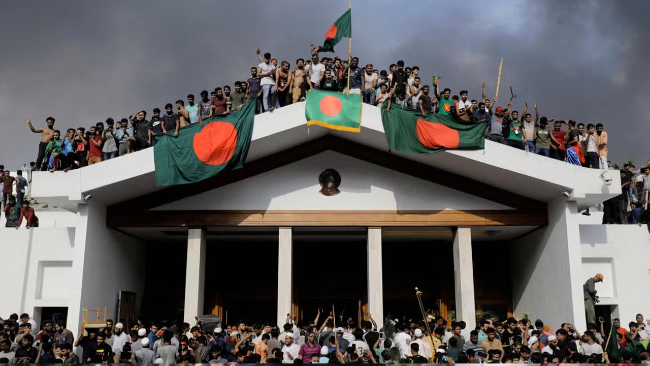 জুলাই অভ্যুত্থানের প্রামাণ্যচিত্র ইউটিউবে ব্লক করল ভারত