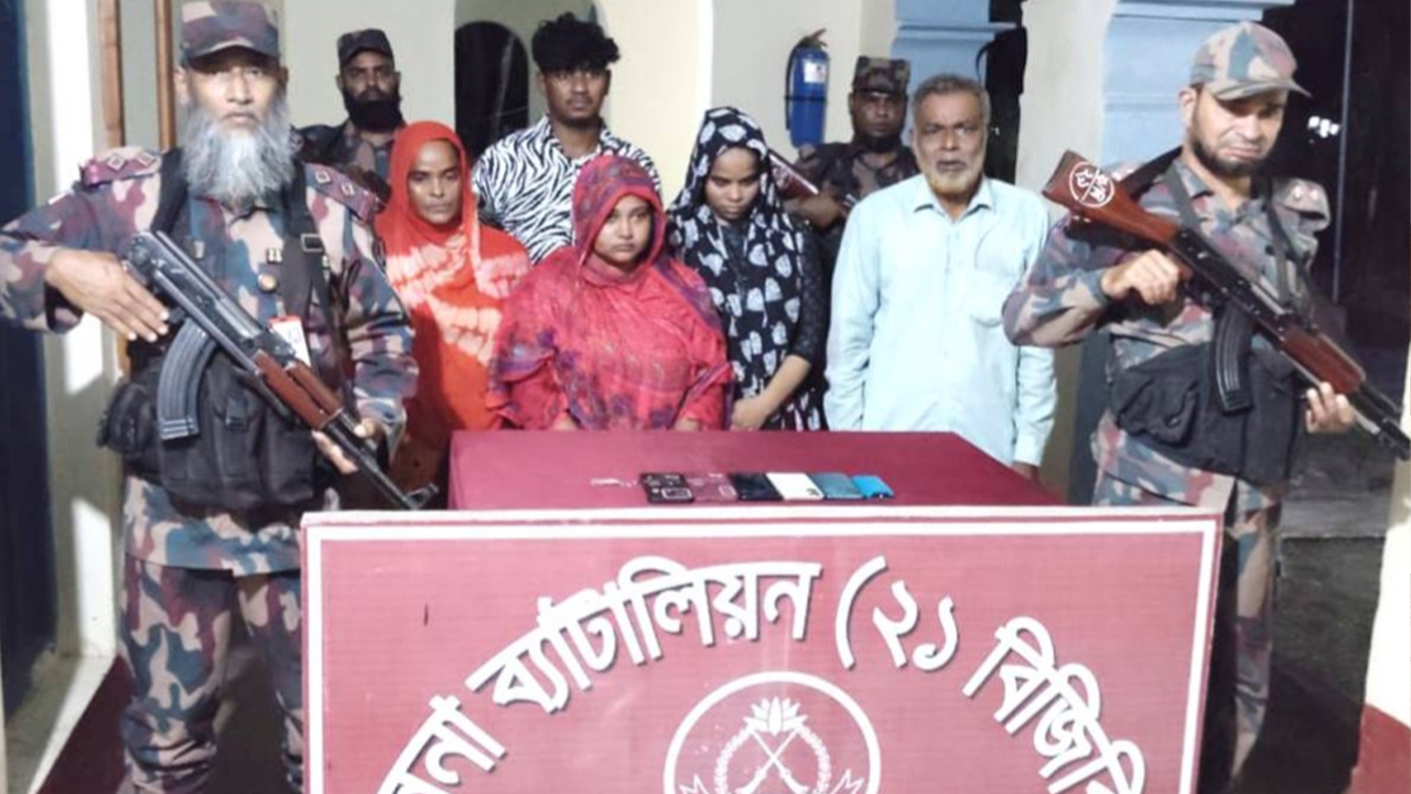 ভারতে অবৈধ অনুপ্রবেশকালে ৫ বাংলাদেশি আটক