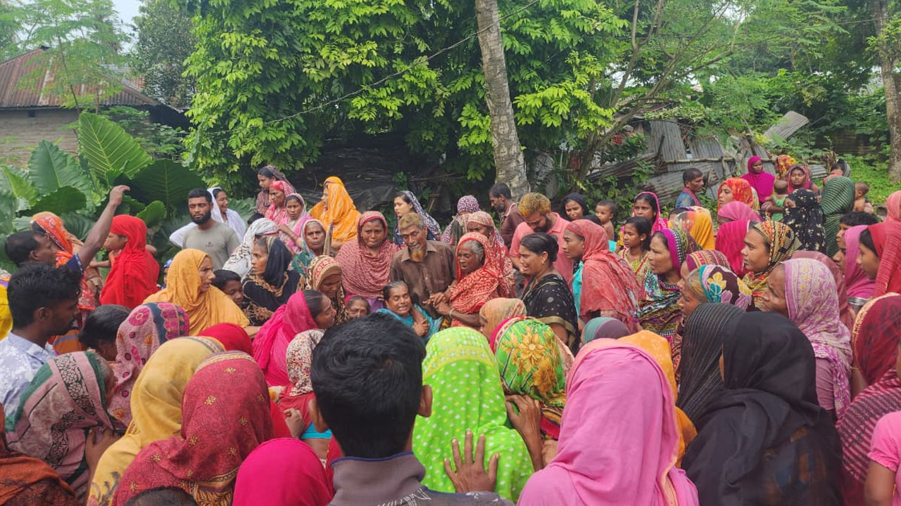 কুষ্টিয়ায় বজ্রপাতে দুইজনের মৃত্যু