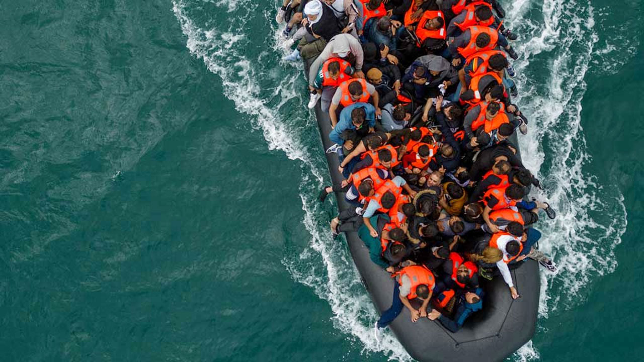 বাংলাদেশিদের ঝুঁকিপূর্ণ অভিবাসন পথ এড়িয়ে চলার আহ্বান