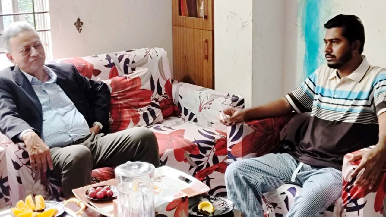 দেশকে অস্থিতিশীল করতে চাইলে রাজনৈতিকভাবে ক্ষতিপূরণ দিতে হবে