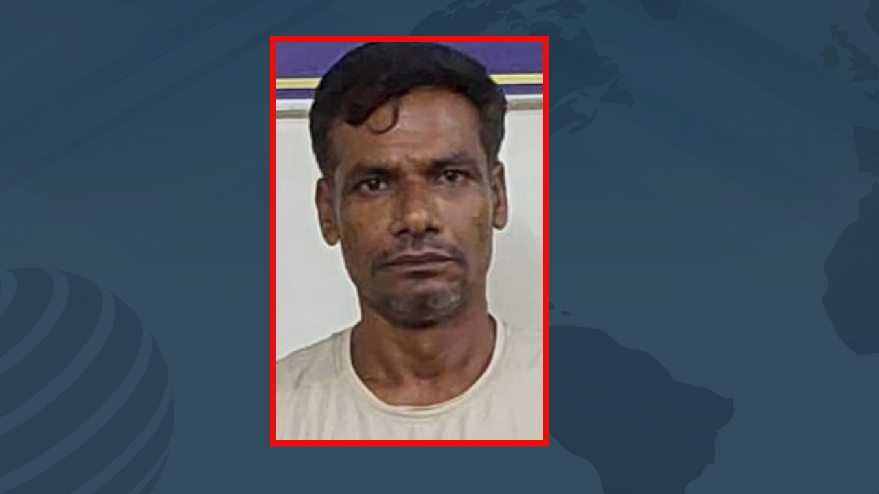 রাজবাড়ীতে ছাত্র-জনতার ওপর হামলাকারী শীর্ষ সন্ত্রাসী আজিম গ্রেপ্তার