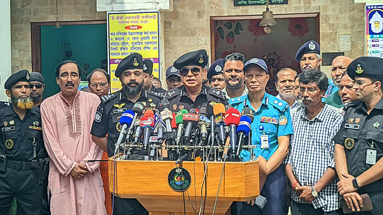 দুর্গাপূজাকে ঘিরে সোশ্যাল মিডিয়া মনিটর করছে র্যাব: মহাপরিচালক