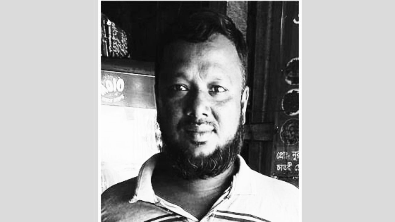 চট্টগ্রামে বাসচাপায় মাইক্রোচালকের মৃত্যু