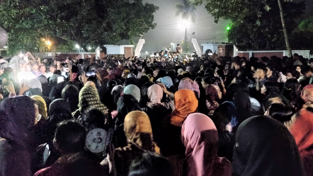 শিক্ষার্থীদের আন্দোলনের মুখে রাবিতে পোষ্য কোটা স্থগিত