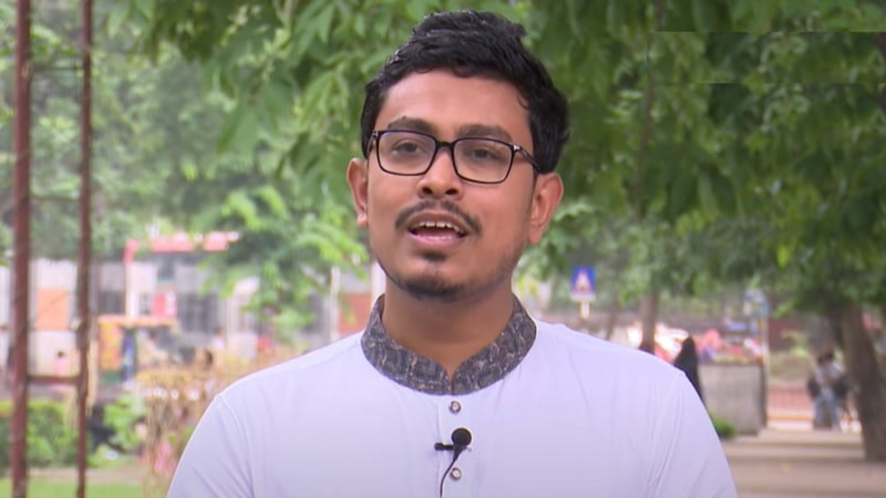 অমর একুশে ও সুফিয়া কামাল হলের ফল ঘোষণা, এগিয়ে সাদিক কায়েম