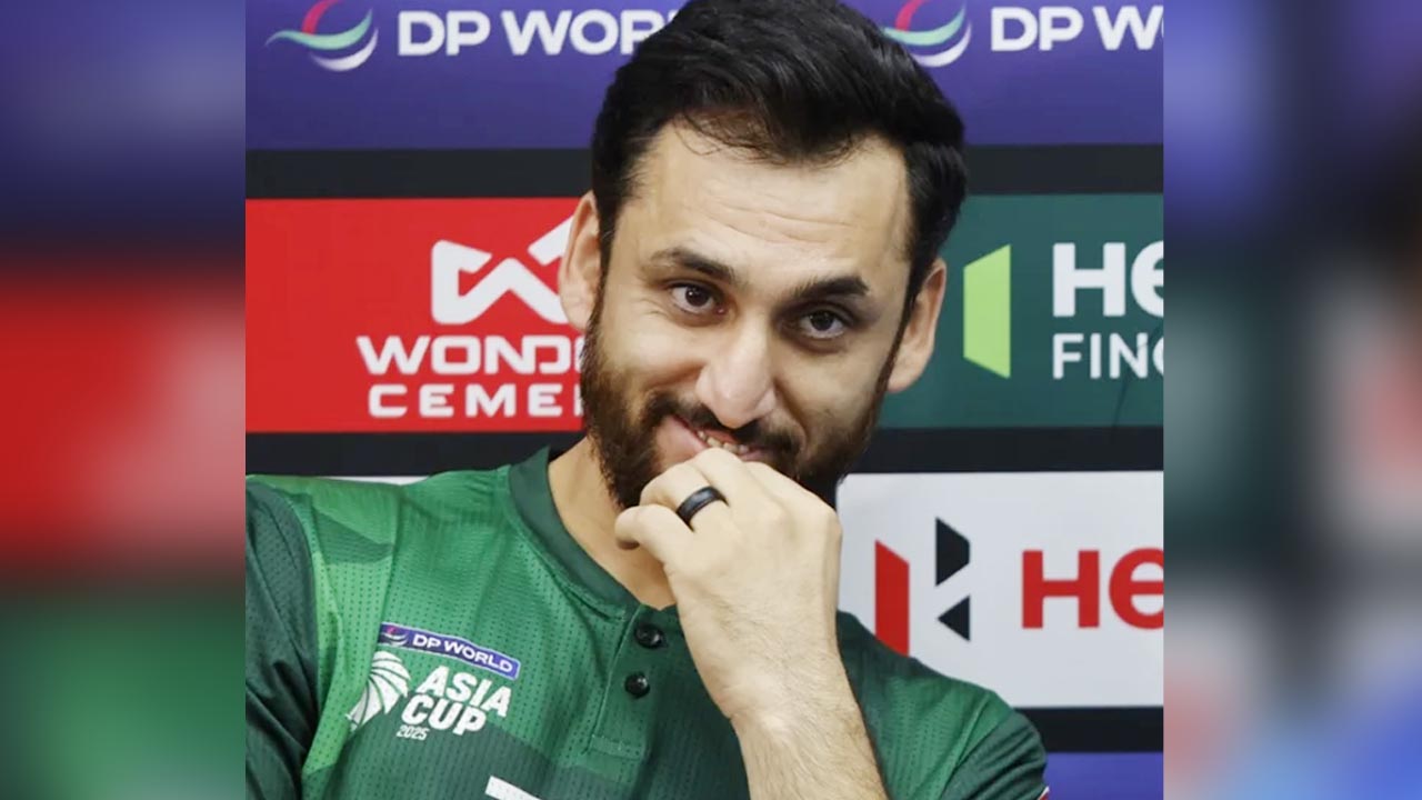 কষ্টেসৃষ্টে আমিরাতকে হারিয়ে আবারও হুঙ্কার পাকিস্তান অধিনায়কের 