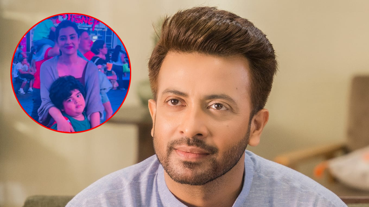 মা-ছেলের খুনসুটি, ভিডিও করলেন শাকিব 