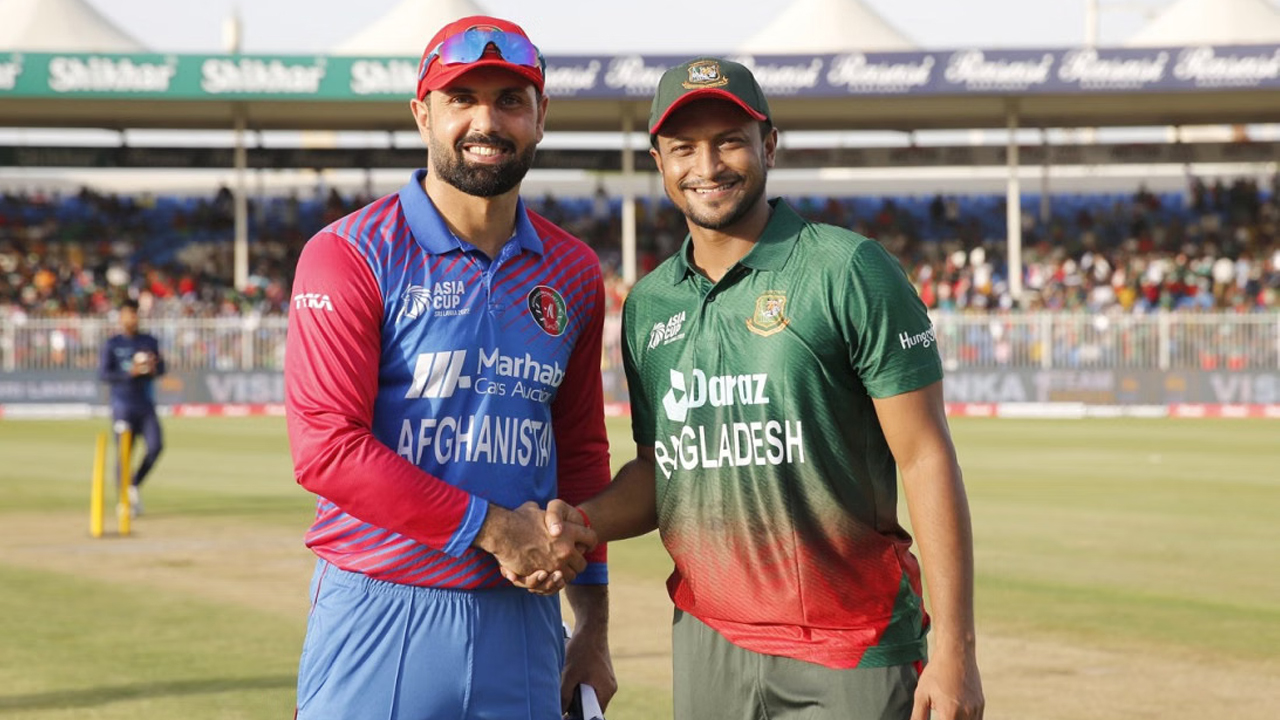 সাকিবের পর একমাত্র ক্রিকেটার হিসেবে নবির ইতিহাস