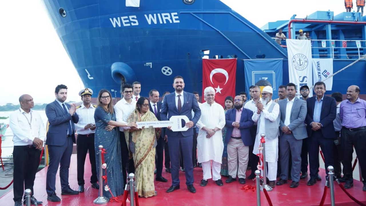 শিপ বিল্ডিং আইন যুগোপযোগী করা হবে : শিল্প উপদেষ্টা