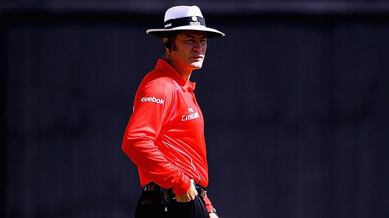 দুই বছরের চুক্তিতে বিসিবিতে নিয়োগ পেলেন সাইমন টোফেল