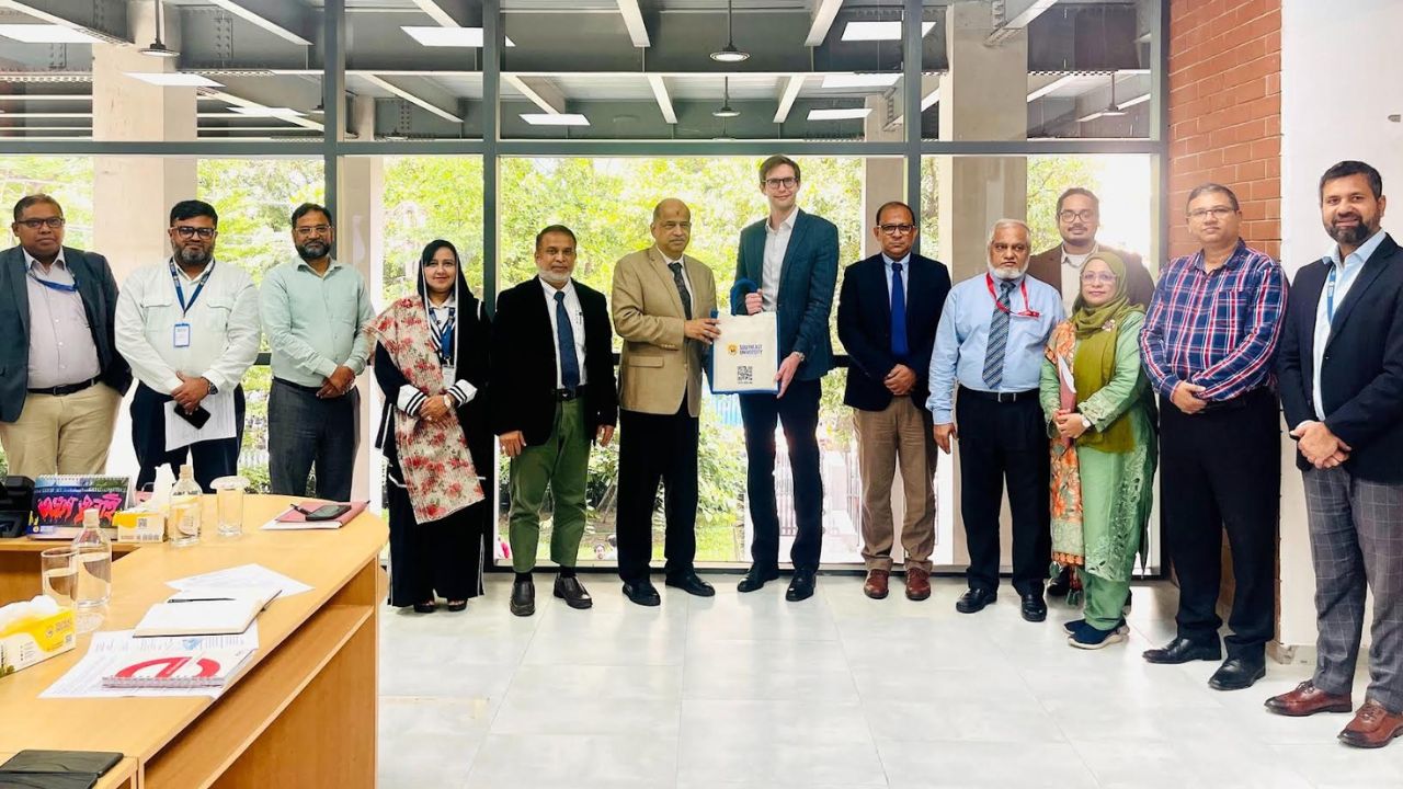 সাউথইস্ট বিশ্ববিদ্যালয়ে ডেনমার্ক-সুইজারল্যান্ড দূতাবাস প্রতিনিধি দল