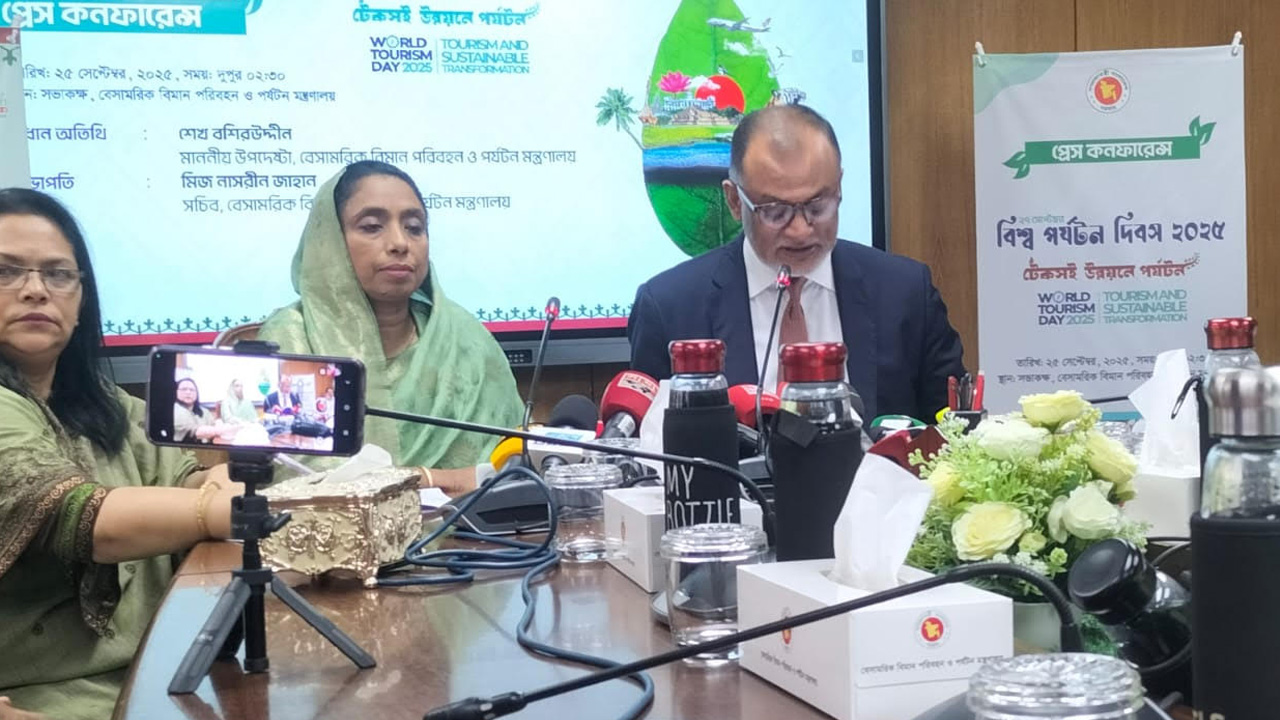 নভেম্বর থেকে ৪ মাসের জন্য খুলবে সেন্টমার্টিন : পর্যটক সচিব