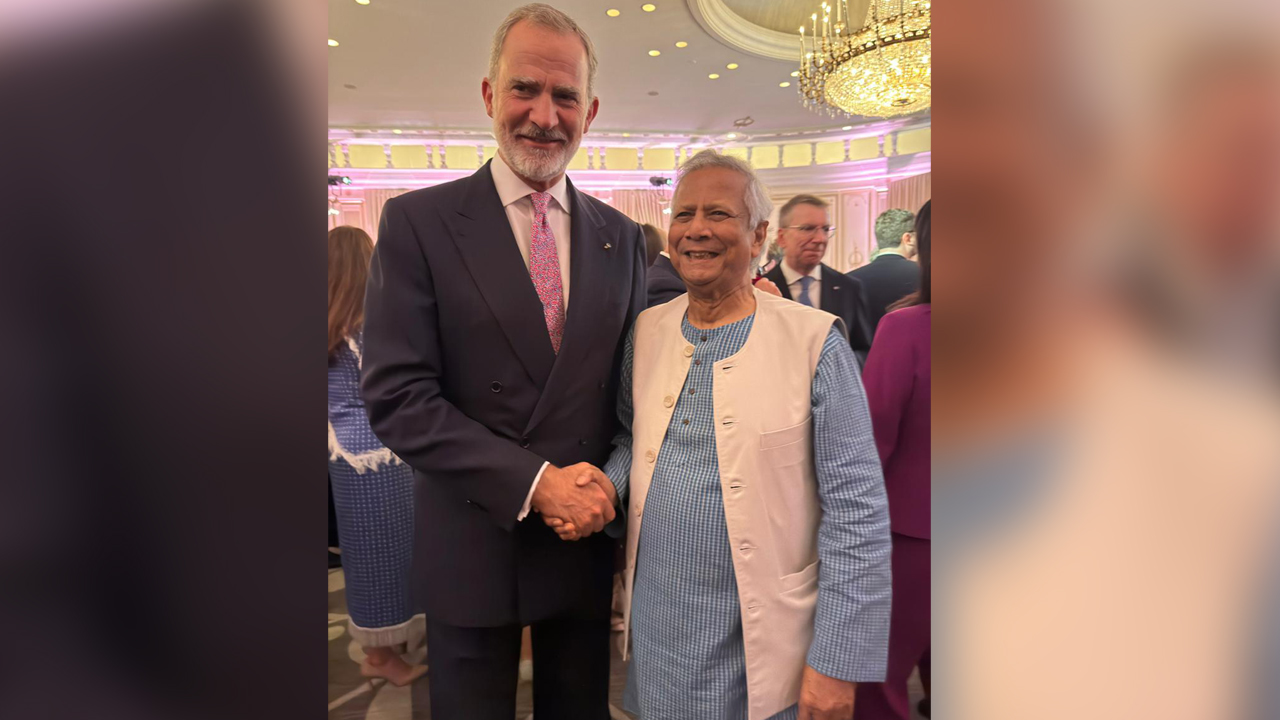 ডোনাল্ড ট্রাম্প আয়োজিত সংবর্ধনায় যোগ দিলেন প্রধান উপদেষ্টা 