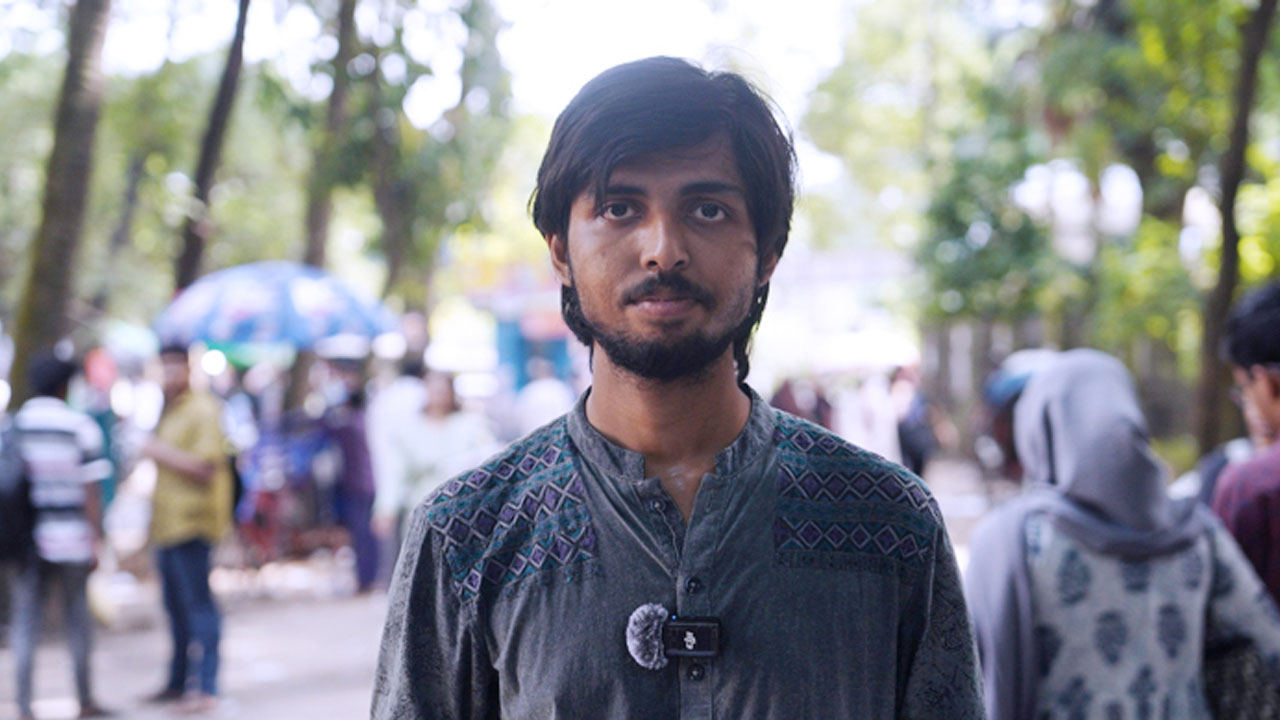 শিবিরের প্যানেলের বাইরে সম্পাদকীয় পদে মুসাদ্দিকের জয়