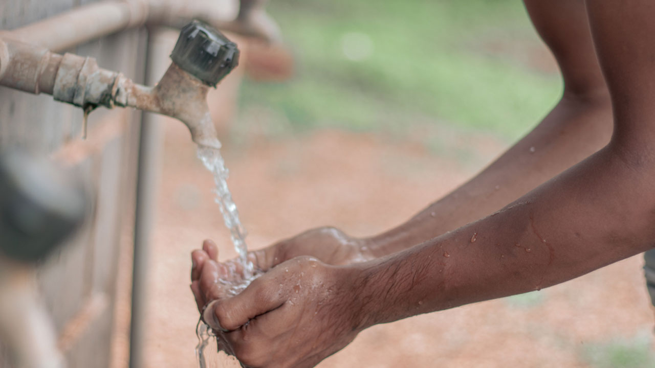 অজু শেষে কোনো অঙ্গ শুকনো থাকার সন্দেহ হলে করণীয়