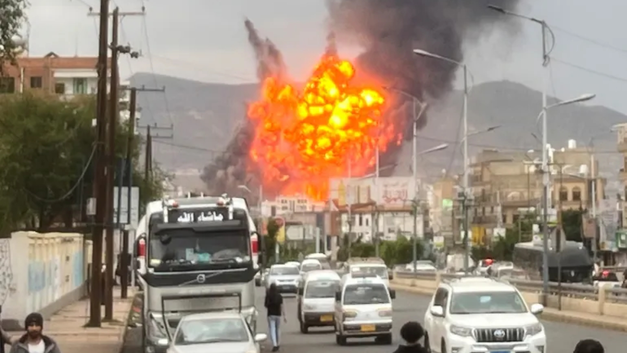 কাতারে হামলার পরদিন ইয়েমেনে ইসরায়েলি হামলায় নিহত ৩৫