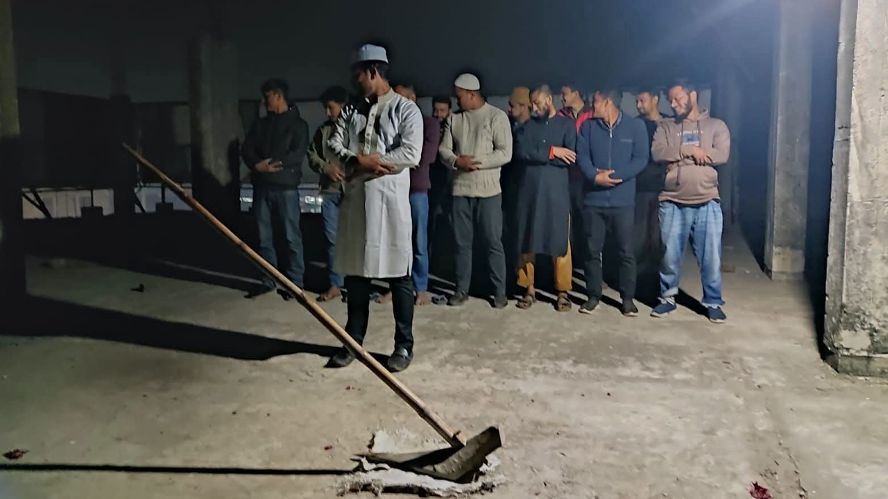 জাতীয় পার্টির দুর্গে 'লাঙ্গলের জানাজা', ছবি ভাইরাল