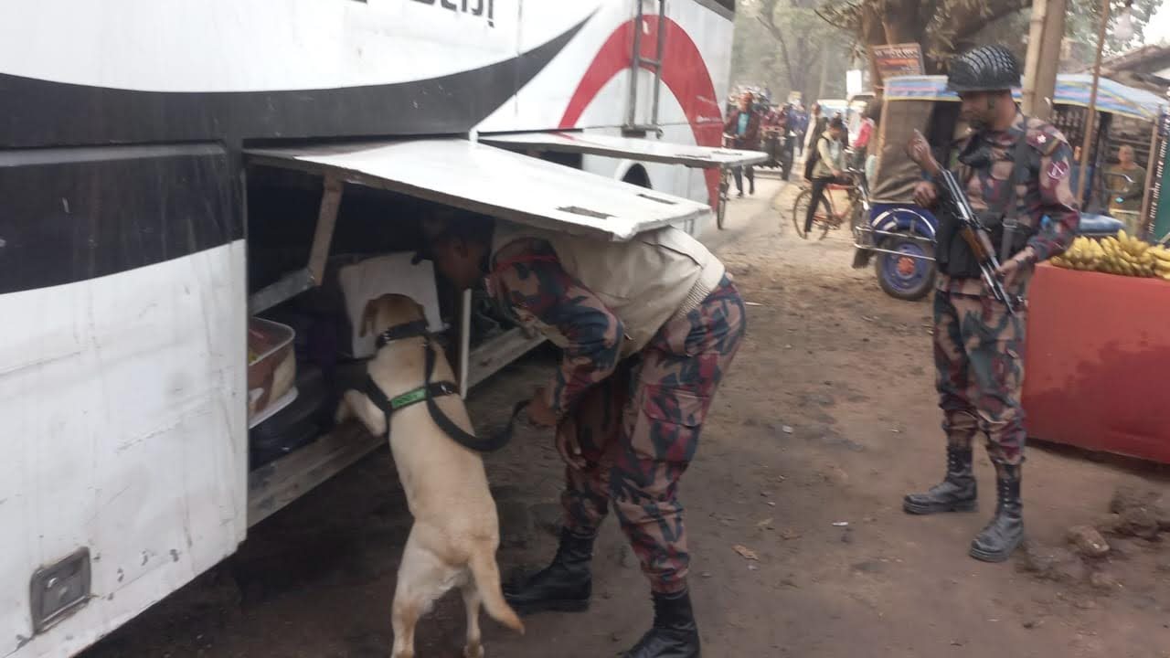 সাতক্ষীরাসহ তিন জেলায় ৩৫ প্লাটুন বিজিবি মোতায়েন