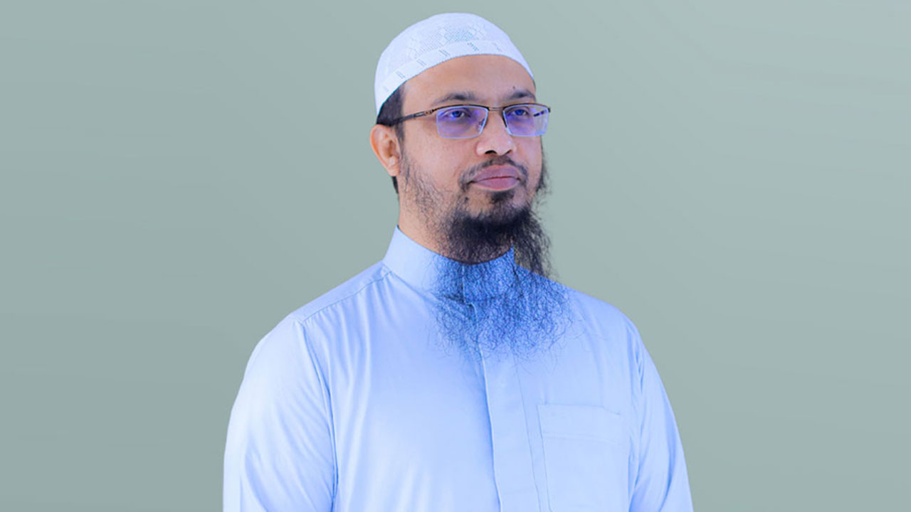 শায়খ আহমাদুল্লাহর নতুন বই, কী আছে এতে?