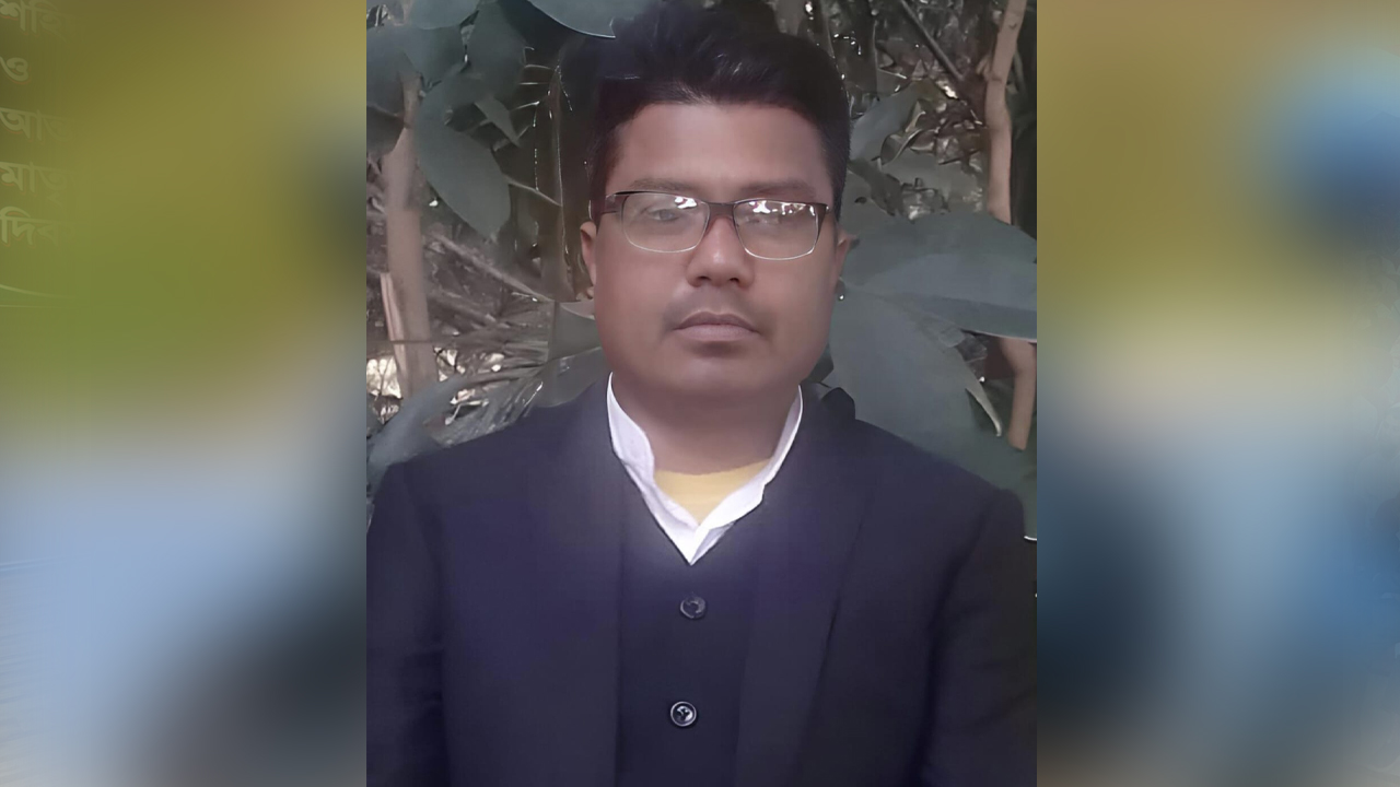 শহীদ মিনারে 'জয় বাংলা' স্লোগান, পুলিশের সঙ্গে বাগবিতণ্ডা